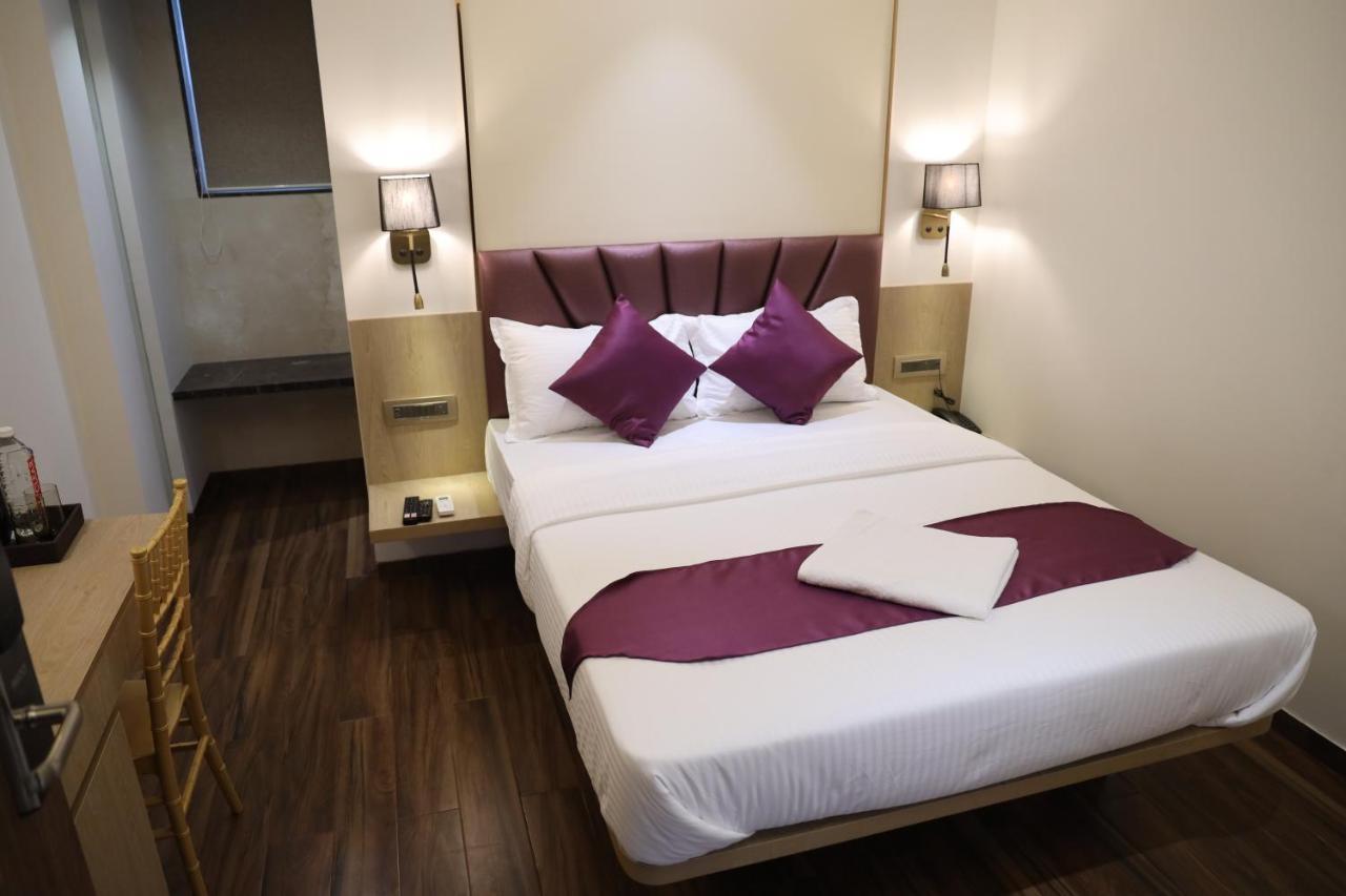 Hotel Vishal Hall Bombay Esterno foto