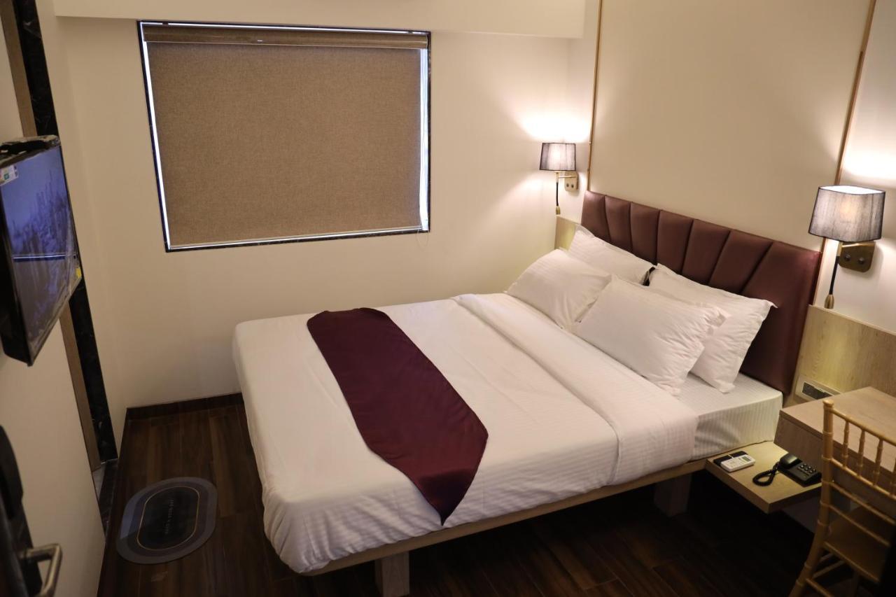 Hotel Vishal Hall Bombay Esterno foto