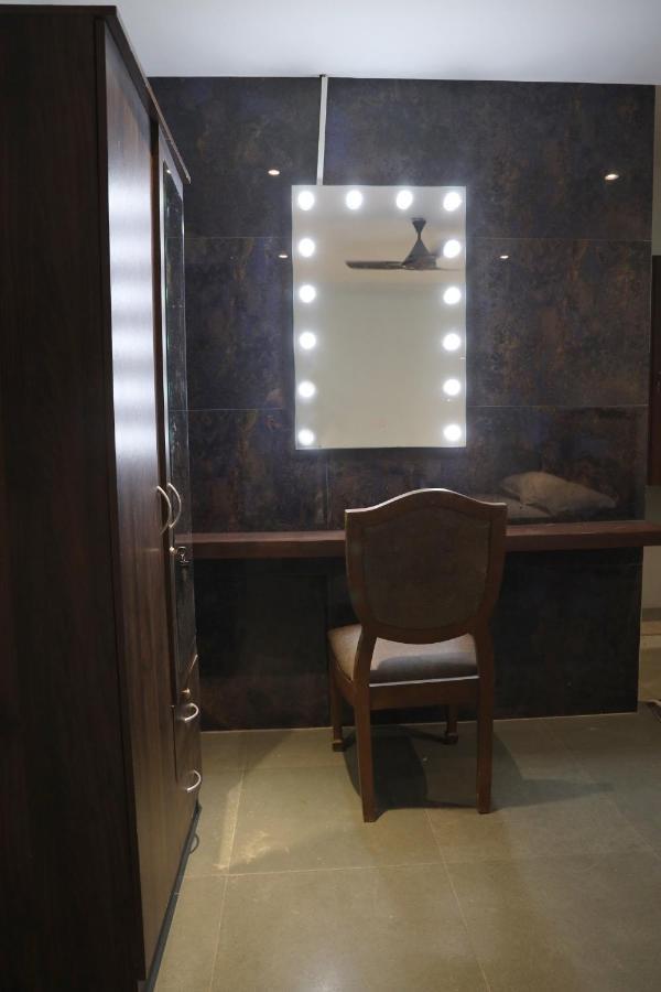 Hotel Vishal Hall Bombay Esterno foto