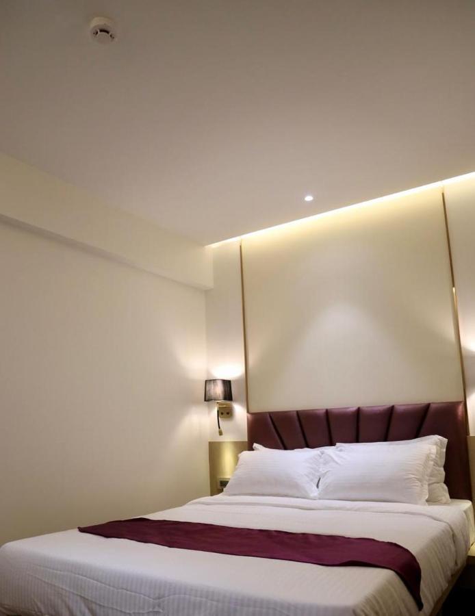 Hotel Vishal Hall Bombay Esterno foto
